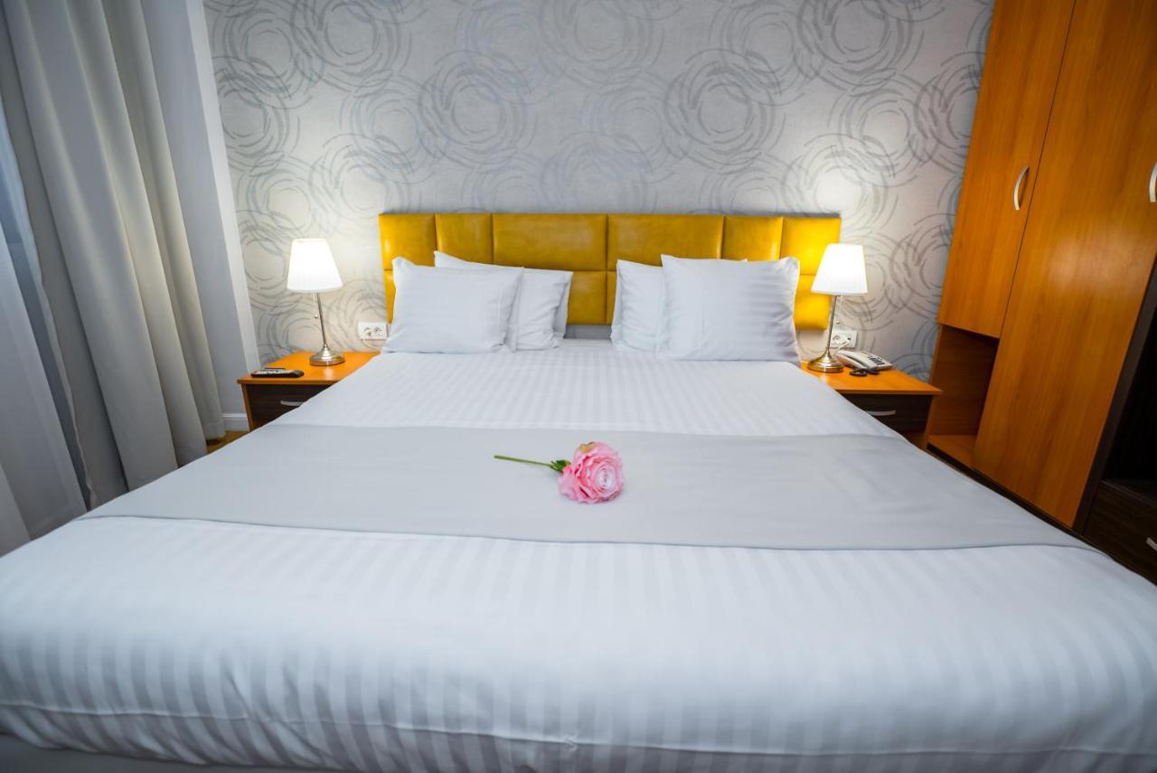 Best Western Hotel Lev Or I Bucarest Extérieur photo