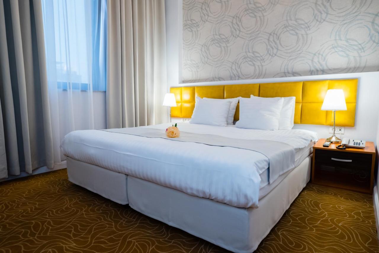Best Western Hotel Lev Or I Bucarest Extérieur photo