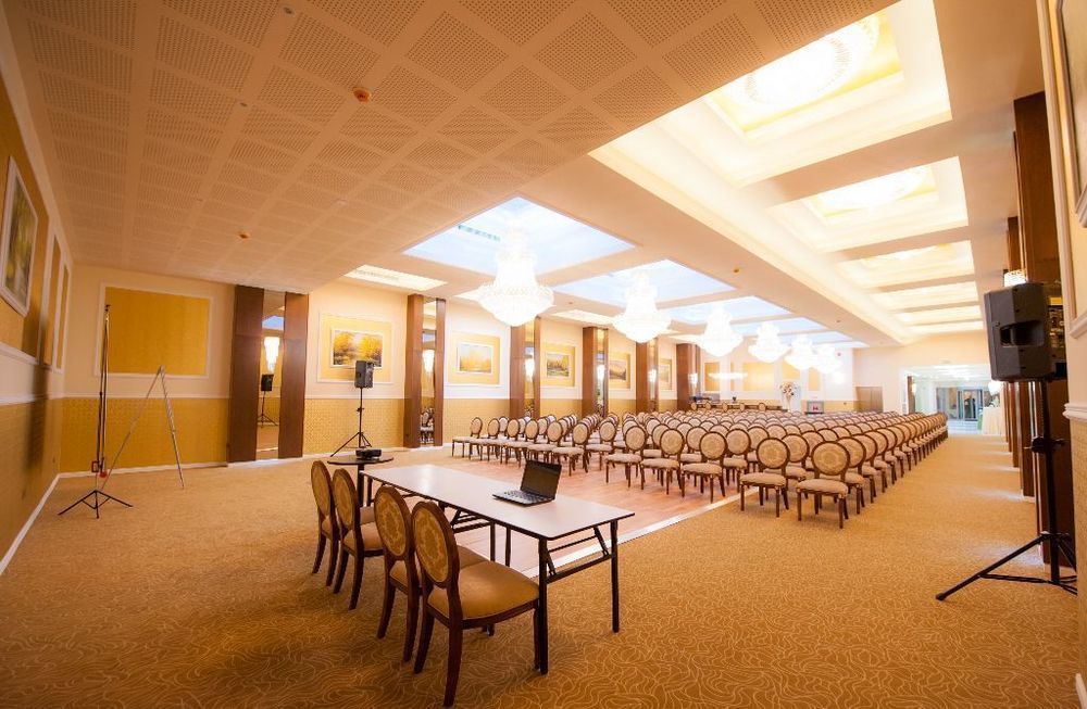 Best Western Hotel Lev Or I Bucarest Extérieur photo